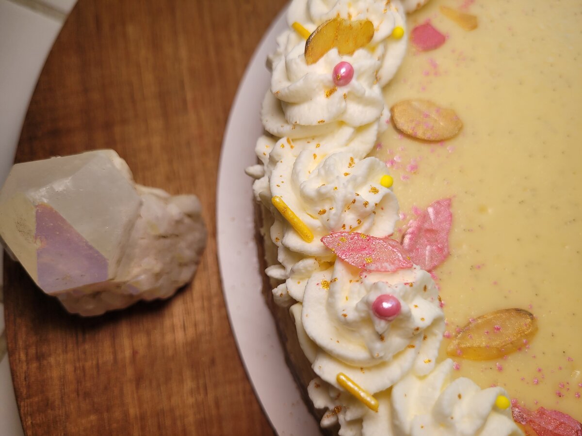 Almond Vanilla Wafer Crust