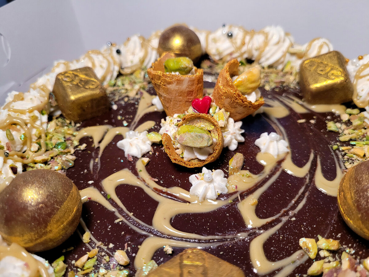 Dubai Chocolate Cheesecake