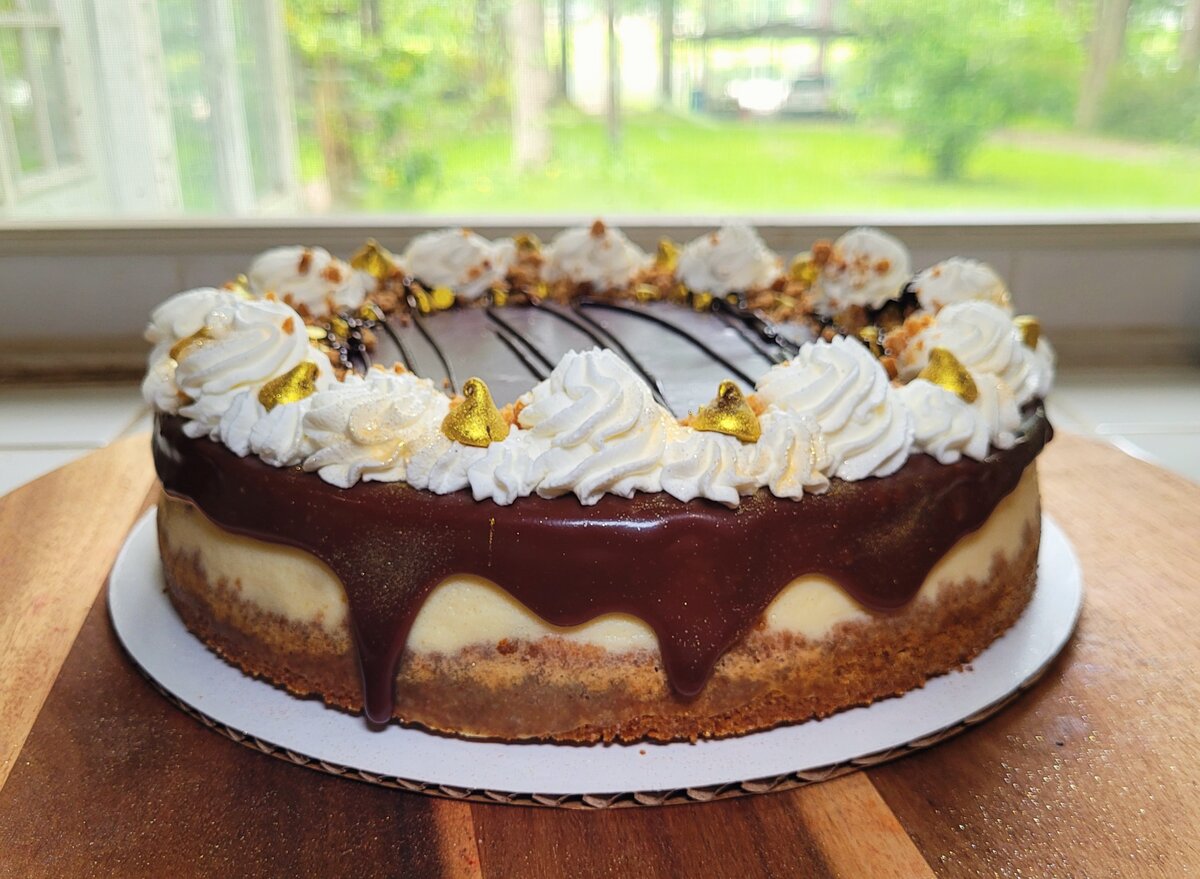 Vanilla Chocolate Chip & Ganache